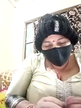 Love-890 online show from December 2025 02:04:01 PM