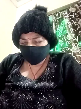 Love-890 online show from December 2025 03:54:02 PM