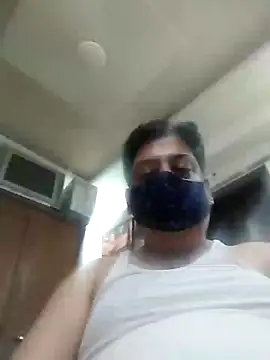 Snapshot of Love40777 chatting on September 2025 07:26:01 PM Love40777 online show from September 2025 07:26:01 PM