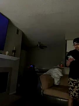 Snapshot of daddycreampies chatting on September 2025 10:04:01 PM daddycreampies online show from September 2025 10:04:01 PM