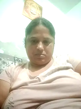 Mmm143 online show from September 2025 06:35:02 PM