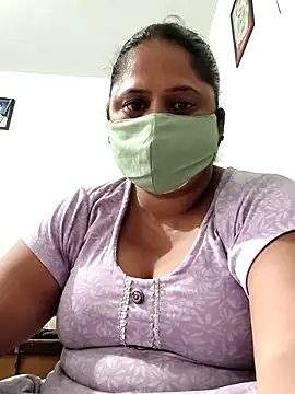 Mmm143 online show from October 2025 07:39:01 AM