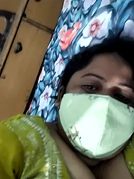 Mmm143 online show from October 2025 01:39:01 PM