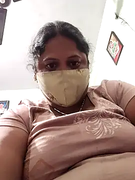 Mmm143 online show from December 2025 04:56:01 PM