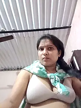 Snapshot of aliya-jaan71 chatting on October 2025 09:36:01 PM aliya-jaan71 online show from October 2025 09:36:01 PM