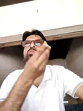 Snapshot of mohsin99272 chatting on October 2025 04:13:01 AM mohsin99272 online show from October 2025 04:13:01 AM