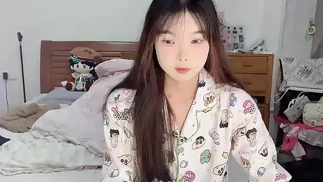 Akong11 online show from October 2025 06:26:01 PM