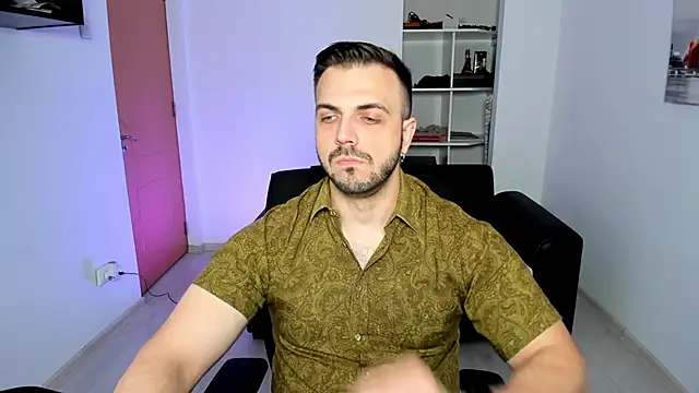 Snapshot of Jace_Thorne chatting on September 2025 05:50:01 PM Jace Thorne online show from September 2025 05:50:01 PM