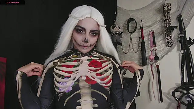 agathaaiko6 online show from October 2025 01:28:01 AM