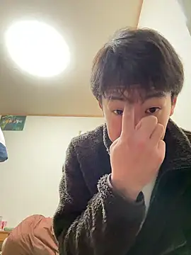 Snapshot of KAMESAN08 chatting on November 2025 04:16:02 PM KAMESAN08 online show from November 2025 04:16:02 PM