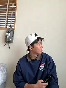 Snapshot of KAMESAN08 chatting on November 2025 04:12:02 AM KAMESAN08 online show from November 2025 04:12:02 AM