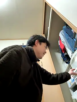 Snapshot of KAMESAN08 chatting on November 2025 12:52:01 PM KAMESAN08 online show from November 2025 12:52:01 PM