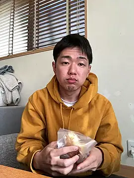 Snapshot of KAMESAN08 chatting on December 2025 03:46:02 AM KAMESAN08 online show from December 2025 03:46:02 AM