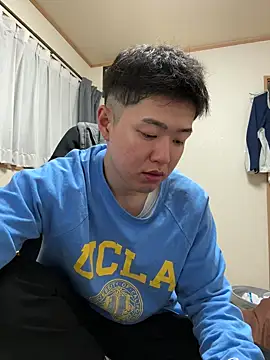 Snapshot of KAMESAN08 chatting on February 2026 09:35:02 AM KAMESAN08 online show from February 2026 09:35:02 AM