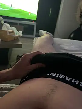 bobsex211 online show from June 2026 08:11:02 PM