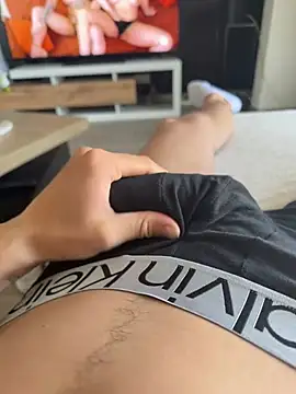 bobsex211 online show from July 2026 03:58:02 PM