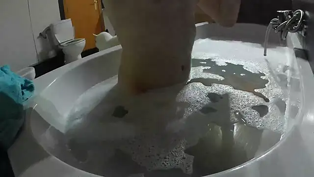 Snapshot of Ruben19cm chatting on March 2026 04:35:02 PM Ruben19cm online show from March 2026 04:35:02 PM