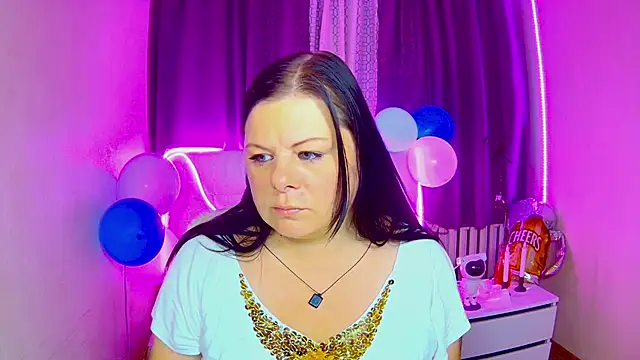 Snapshot of BritneyRaine chatting on September 2025 12:08:02 PM BritneyRaine online show from September 2025 12:08:02 PM