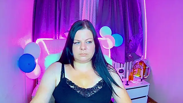 Snapshot of BritneyRaine chatting on September 2025 12:21:02 PM BritneyRaine online show from September 2025 12:21:02 PM