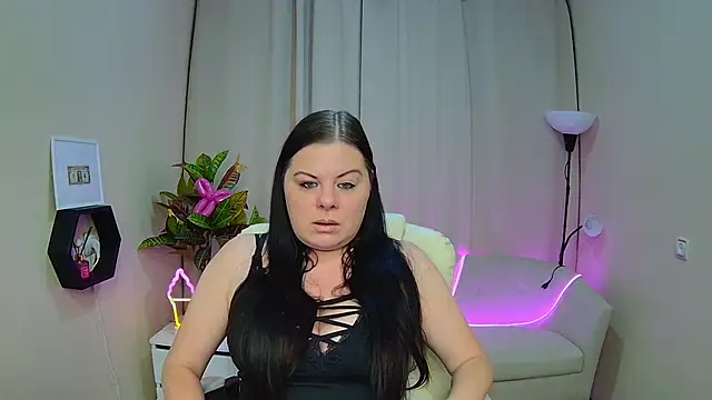 Snapshot of BritneyRaine chatting on March 2026 01:03:02 PM BritneyRaine online show from March 2026 01:03:02 PM