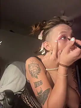 darnette daisy online show from November 2025 02:35:02 AM