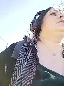 Snapshot of Flacara100 chatting on March 2026 08:30:01 AM Flacara100 online show from March 2026 08:30:01 AM