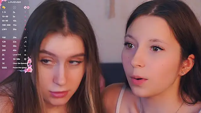 GabrielleLynchard online show from November 2025 08:31:01 PM