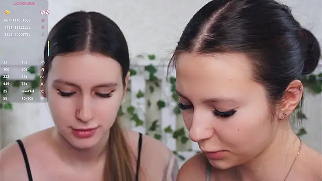 GabrielleLynchard online show from February 2026 08:27:02 PM