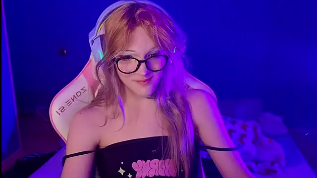 bekvafluttershy online show from December 2025 04:01:02 PM