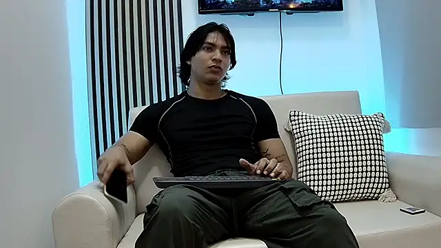 toji luxxer online show from September 2025 11:43:01 AM