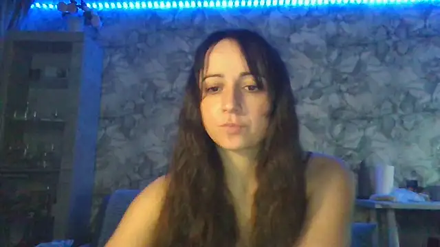 Snapshot of Avylith chatting on October 2025 07:11:02 PM Avylith online show from October 2025 07:11:02 PM