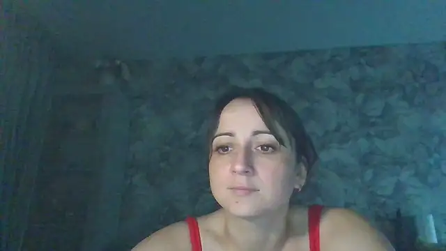 Snapshot of Avylith chatting on October 2025 05:10:01 PM Avylith online show from October 2025 05:10:01 PM