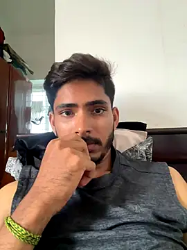 Snapshot of vikranthLong chatting on September 2025 09:36:02 AM vikranthLong online show from September 2025 09:36:02 AM