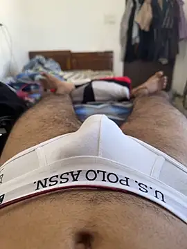 Snapshot of vikranthLong chatting on November 2025 06:46:01 AM vikranthLong online show from November 2025 06:46:01 AM