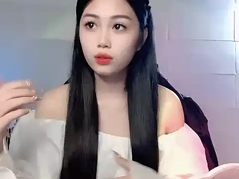 Lyly4757 online show from December 2025 10:15:02 PM