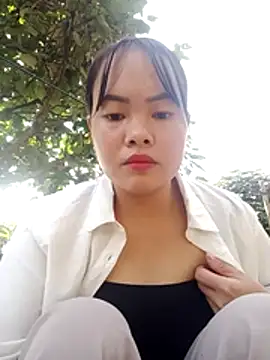 Snapshot of emilyzz chatting on November 2025 02:20:01 AM emilyzz online show from November 2025 02:20:01 AM