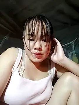 Snapshot of emilyzz chatting on November 2025 02:00:02 AM emilyzz online show from November 2025 02:00:02 AM