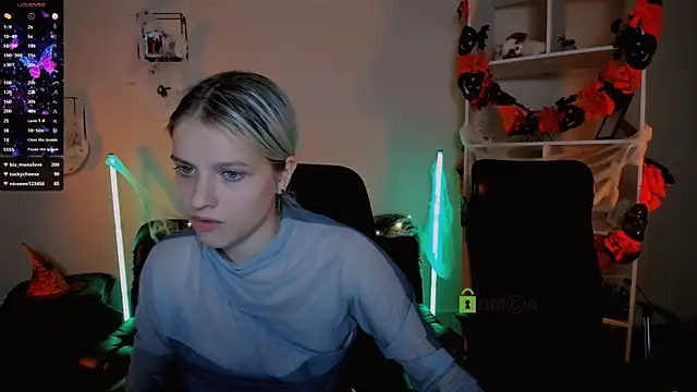 Snapshot of kaela_spell_ chatting on October 2025 10:54:02 PM kaela spell  online show from October 2025 10:54:02 PM