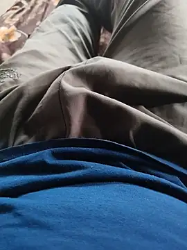 Snapshot of karandeep_Bhagat chatting on April 2026 05:11:01 AM karandeep Bhagat online show from April 2026 05:11:01 AM