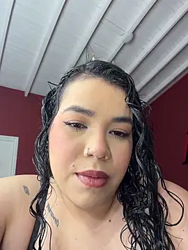 krisstenSantos online show from April 2026 02:37:01 PM