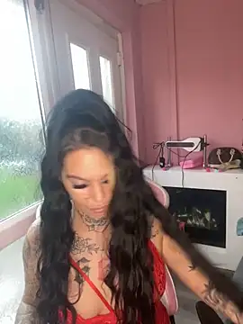 Snapshot of DIRTY_PAISLEY_X chatting on November 2025 01:44:01 PM DIRTY PAISLEY X online show from November 2025 01:44:01 PM