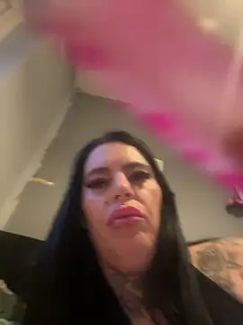 Snapshot of DIRTY_PAISLEY_X chatting on April 2026 07:37:01 PM DIRTY PAISLEY X online show from April 2026 07:37:01 PM