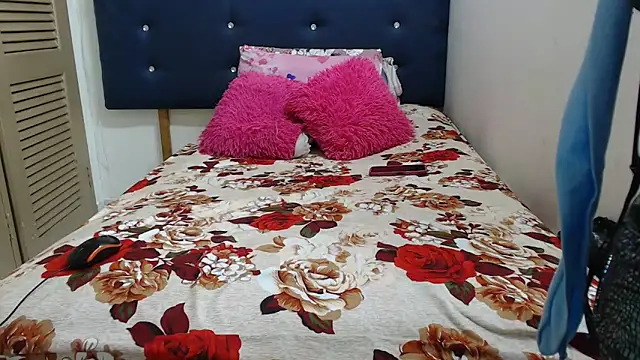 Snapshot of bemymasterlovers chatting on January 2026 04:01:01 PM bemymasterlovers online show from January 2026 04:01:01 PM