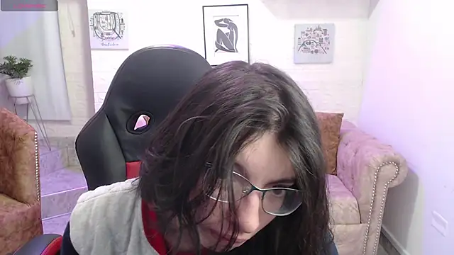 Snapshot of alllyson_ chatting on November 2025 10:04:01 PM alllyson online show from November 2025 10:04:01 PM