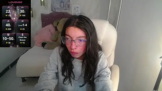 Snapshot of alllyson_ chatting on November 2025 07:47:01 PM alllyson online show from November 2025 07:47:01 PM