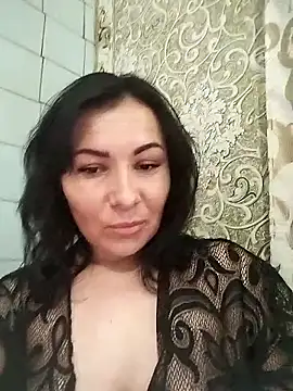 Snapshot of Mia24Blove chatting on June 2026 12:18:02 PM Mia24Blove online show from June 2026 12:18:02 PM