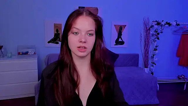 BetsyKiss online show from September 2025 05:09:02 AM