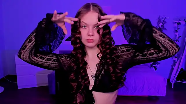 Snapshot of BetsyKiss chatting on April 2026 05:05:02 PM BetsyKiss online show from April 2026 05:05:02 PM