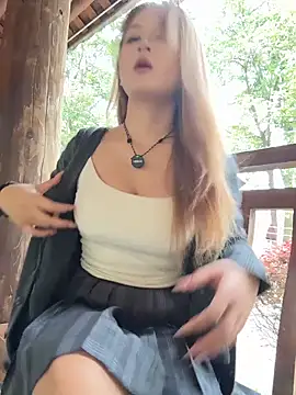 yuki june online show from April 2026 08:45:02 AM