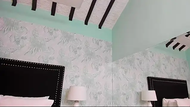 SamyySwet online show from December 2025 08:36:02 PM